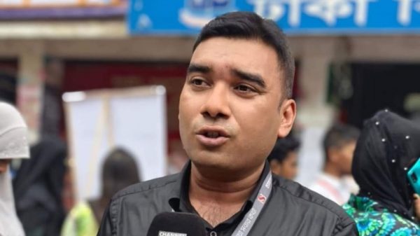 ডাকসু নির্বাচনে সংবাদ সংগ্রহকালে সাংবাদিকের মৃত্যু
