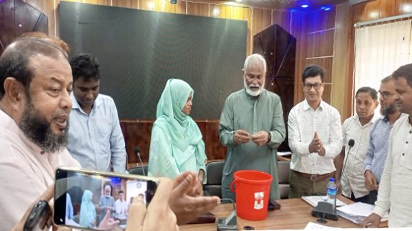 বানিয়াচংয়ে অভ্যন্তরীণ বোরো ধান সংগ্রহ শুভ উদ্বোধন
