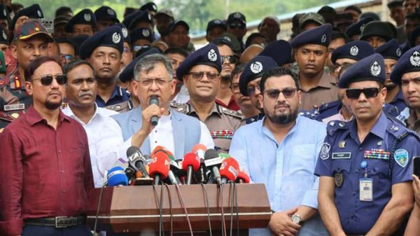 সলিমপুরে সন্ত্রাসীর অভয়ারণ্য থাকবে না : স্বরাষ্ট্রমন্ত্রী